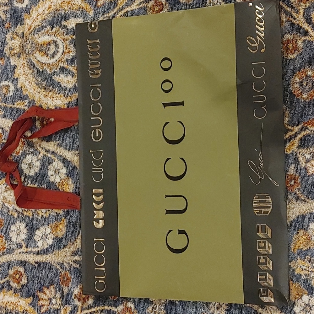 Large gucci paper tote bag